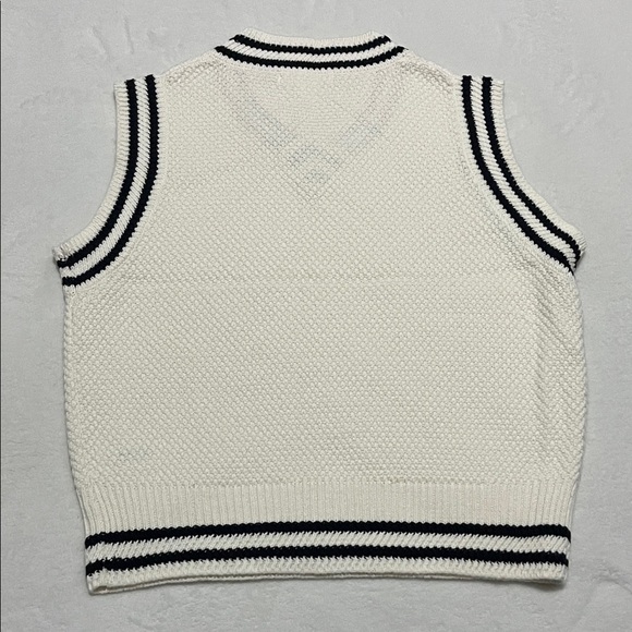 Joe Fresh V-Neck Sweater Vest in White and Black - Picture 3 of 3